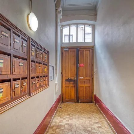 La Casa Roja - Championnet / Caserne De Bonne Grenoble